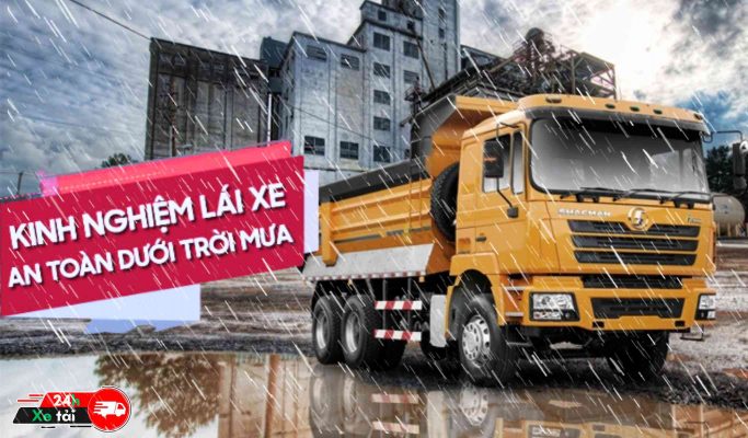 Kinh nghiệm lái xe trời mưa