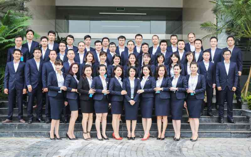 Nhân viên xe tải 24H